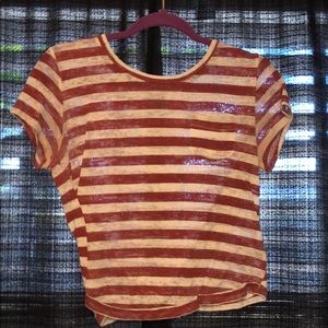 Red & White crop top t-shirt